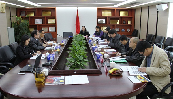 国家人力资源和社会包管部尹建堃一行到南宫28集团考察调研